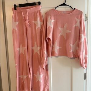 Monrow Pink and White Star Lounge Set